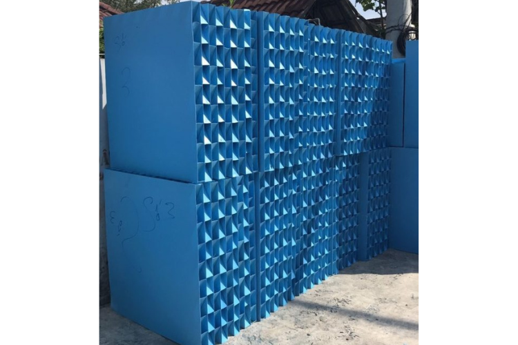 Tấm lắng lamen PVC ống 54 có nhiều ưu điểm, tính ứng dụng đa dạng